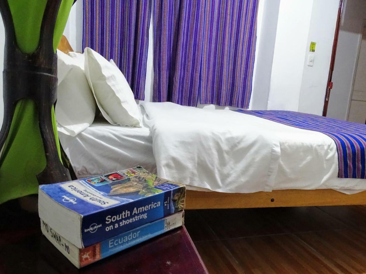 Erupcion Art Hotel & Hostel Banos  Ngoại thất bức ảnh