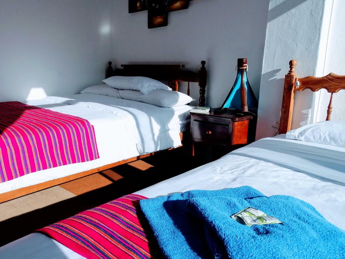 Erupcion Art Hotel & Hostel Banos  Ngoại thất bức ảnh