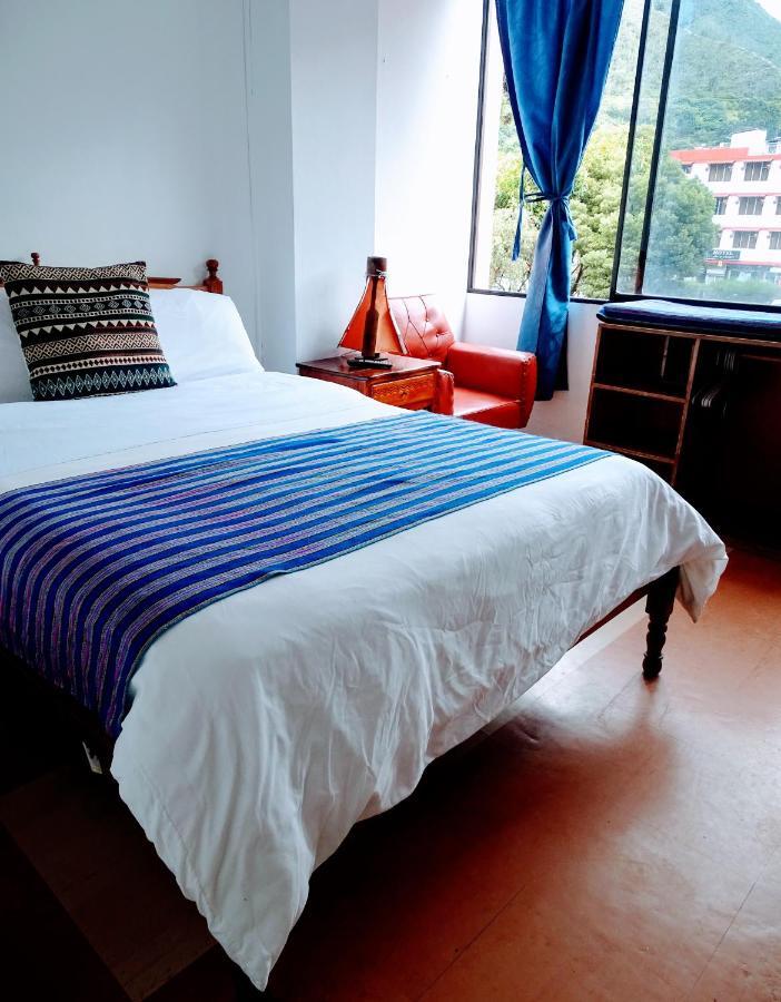Erupcion Art Hotel & Hostel Banos  Ngoại thất bức ảnh